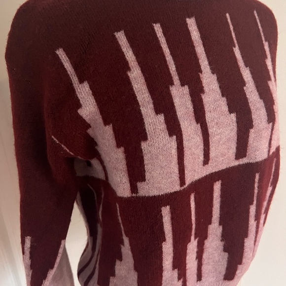 Urban Outfitters Turtleneck Sweater, NWT - Picture 5 of 5